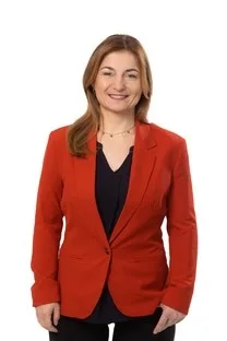 Porträt Agnes Jarzombek